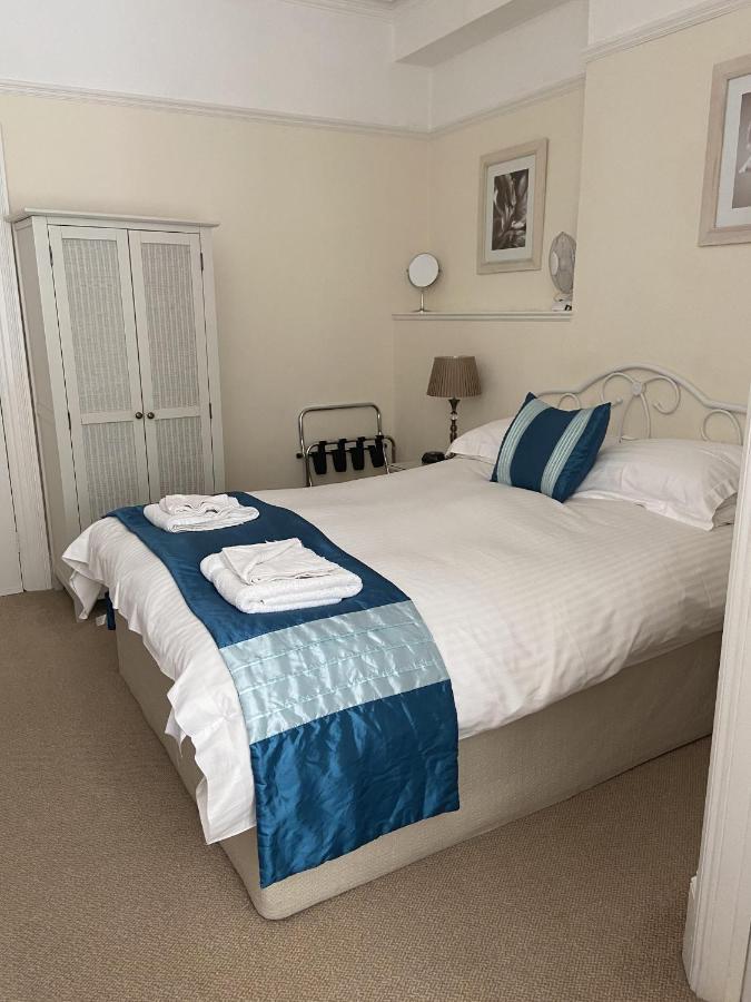 Linden House Bed & Breakfast 5*